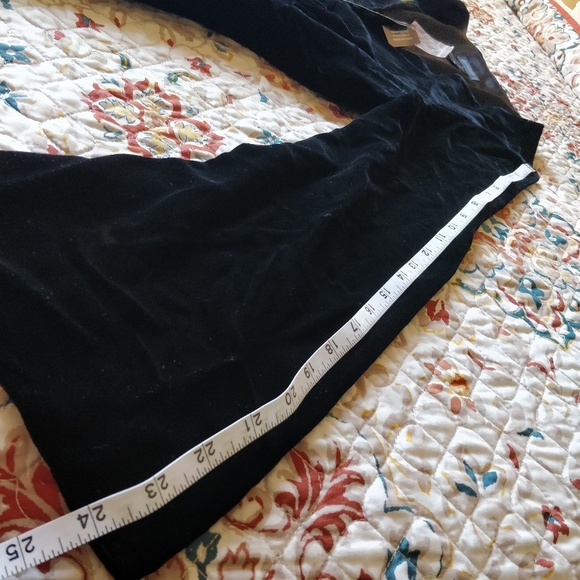 NWT Silk Velvet Blouse - Picture 7 of 8